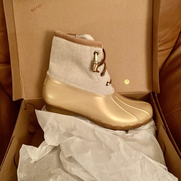 Sperry, Saltwater Gold Metallic Boots - Picture 2 of 4